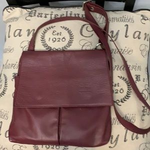 Vera Pelle Italian leather crossbody bag